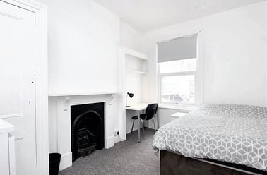Ashford Road, Mannamead, Plymouth - Image 3